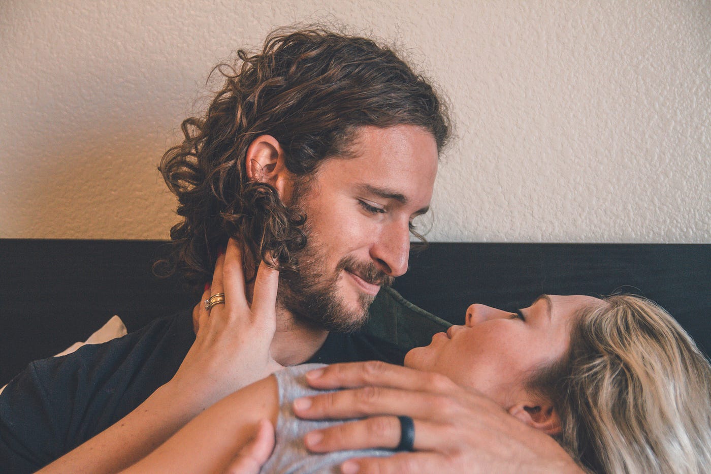 Why Eye contact is important during sex